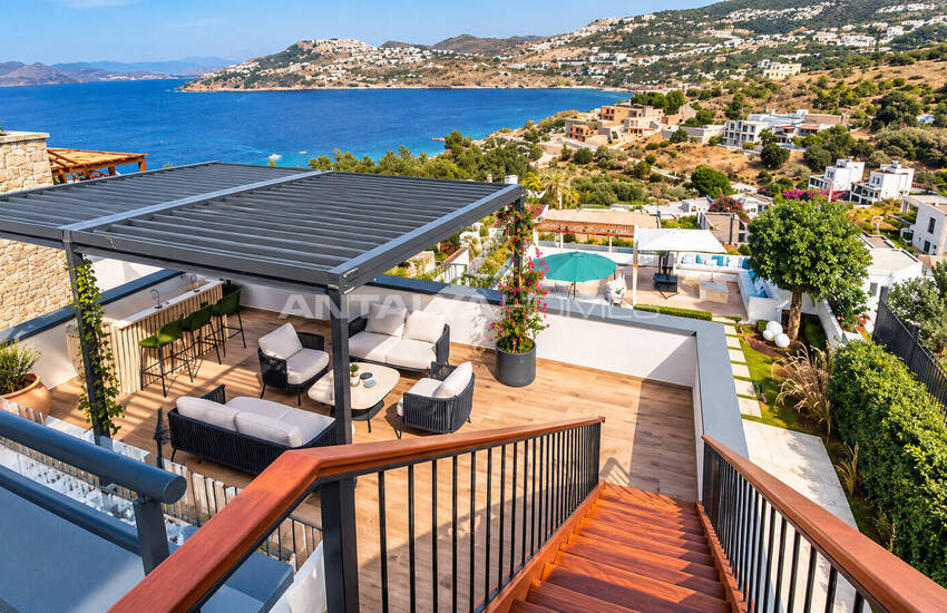 Detached Villas for Sale with Sea Views in Bodrum Muğla 14