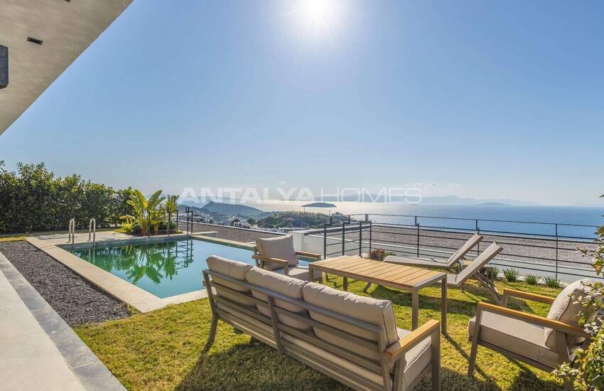 Lägenheter Med Havsutsikt Till Salu Med Pool I Bodrum, Turkiet 1