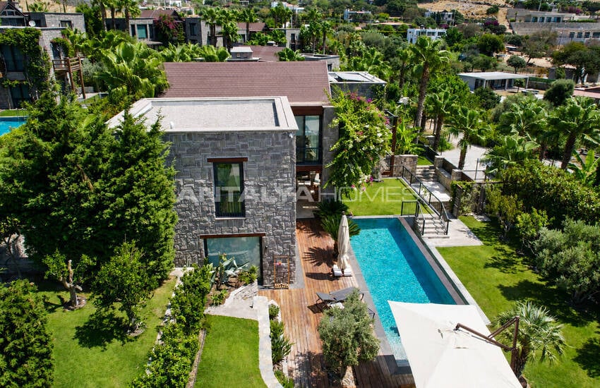 Bodrum'da Özel Havuzlu Şık Tasarımlı Malikane 7