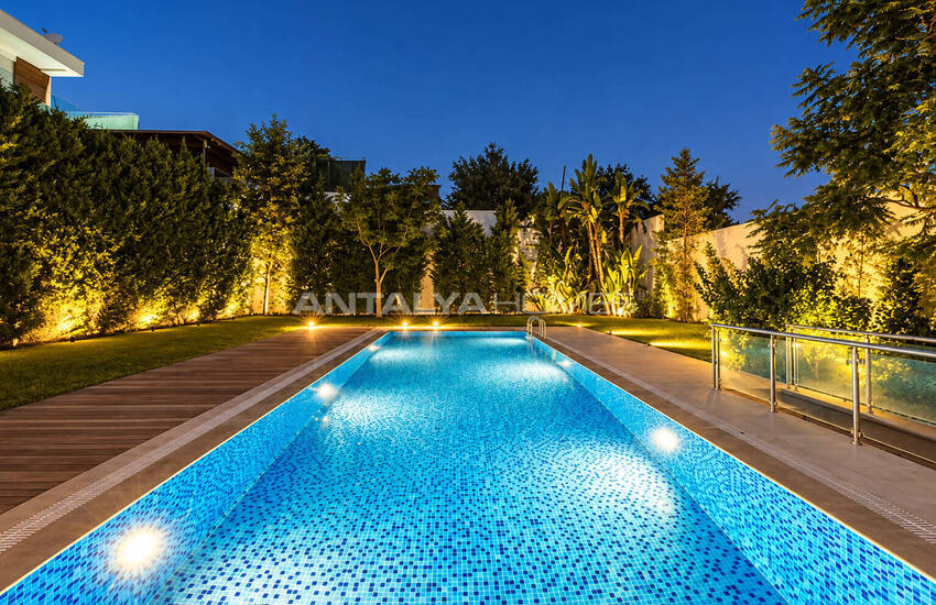 Specious Detached Villa for Sale with Sea View in Bodrum 9