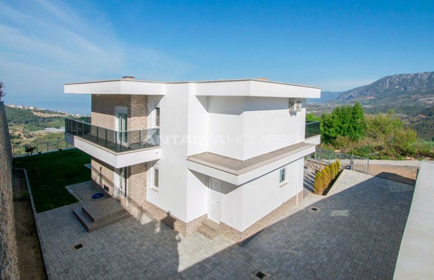 Luxury Detached Villa in Alanya with Sea View 5