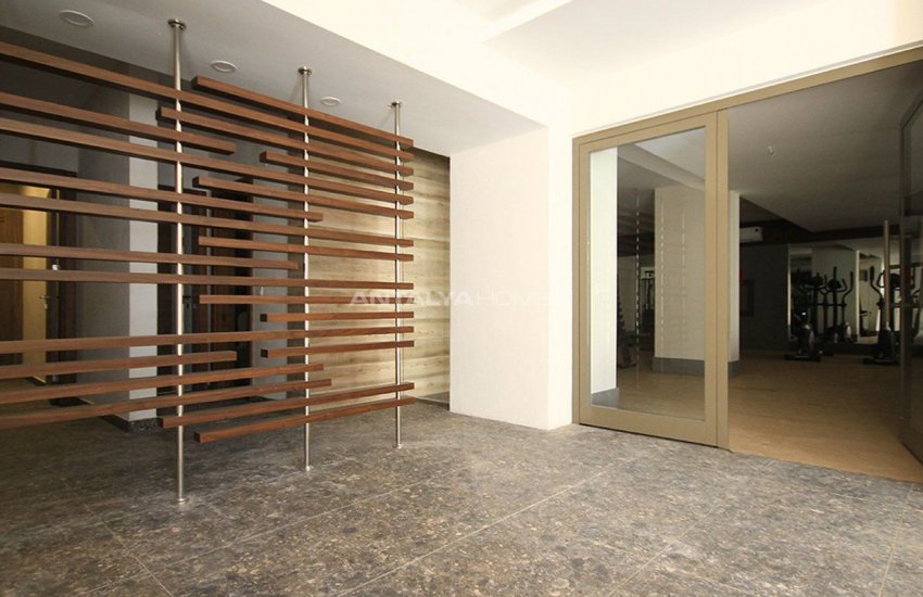 شقق حديثة للشراء في كونيالتي 18