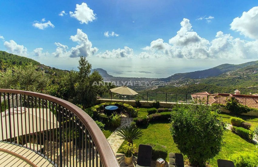 Buy a Villa in Alanya for Privileged Lifestyle 3