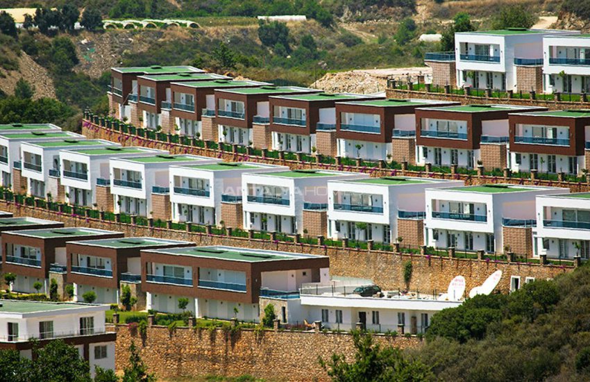 Luxurious Villas with High-quality Materials in Antalya Alanya 19