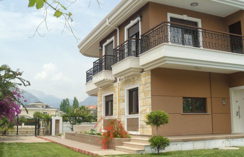 Antalya'da Satılık Çamyuva Villaları 4