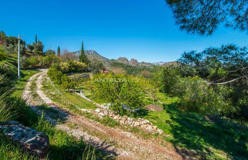 Möblerad Säteri Med Underbar Natur Utsikt I Antalya 13