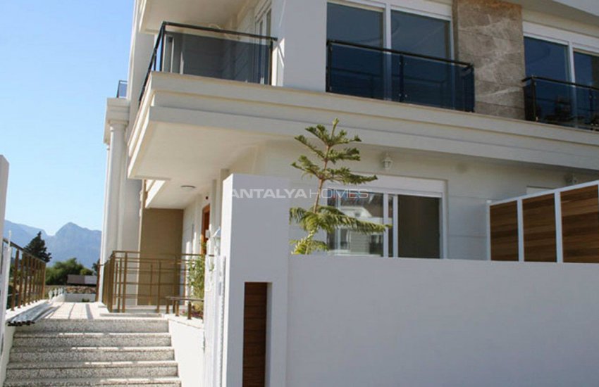 Spacious Homes for Sale in Konyaalti with Sea View 5