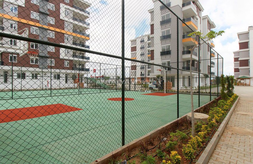 New-built Apartments with Elegant Design in Kepez 11