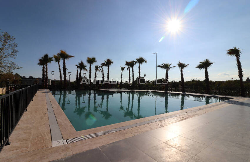 Appartements Avec Piscine Bien Emplacement À Mersin Çeşmeli 5