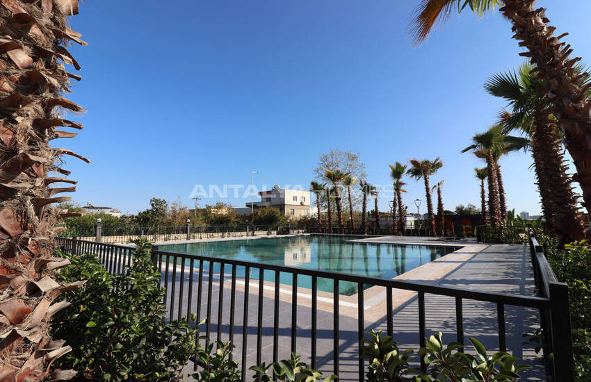 Appartements Avec Piscine Bien Emplacement À Mersin Çeşmeli 4