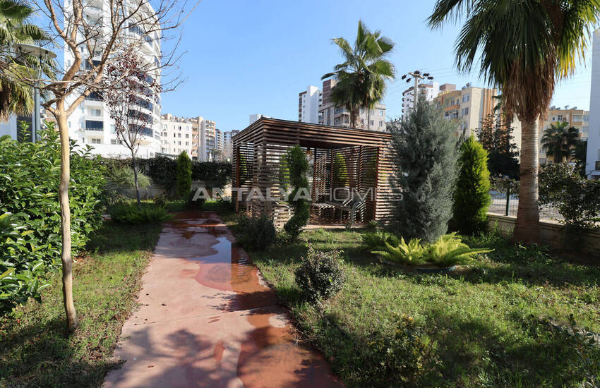 شقة في مجمع به مسبح بالقرب من الشاطئ في مرسين توموك 4