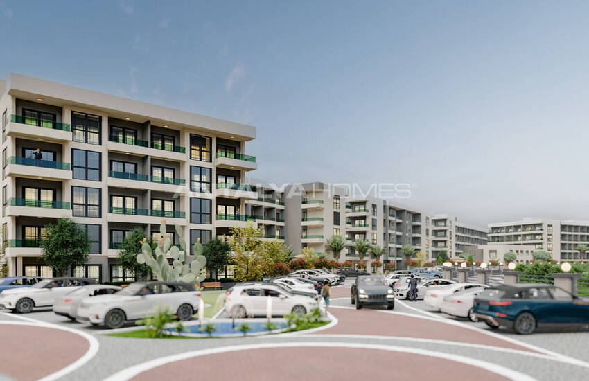 Real Estate in a Complex with a Pool Near the Sea in Tömük, Mersin 3