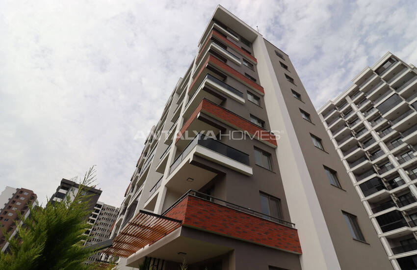 آپارتمان نوساز با استخر در مرسین اردملی 4