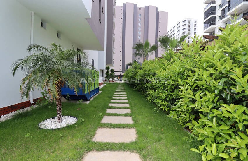 آپارتمان نوساز با استخر در مرسین اردملی 9