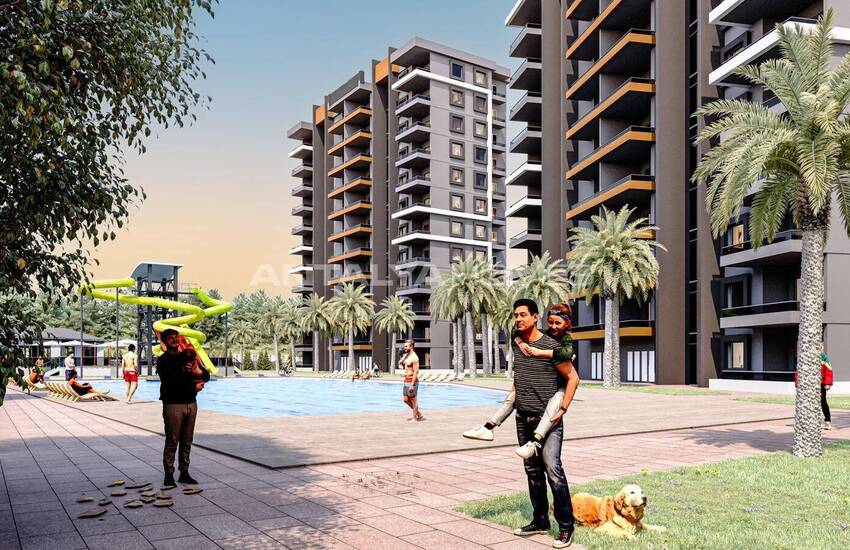 Newly Built Flats Close to the Beach in Mersin 1