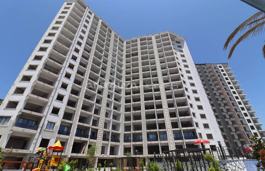 Brand New Flats Close to the Sea in Ayaş Mersin 1