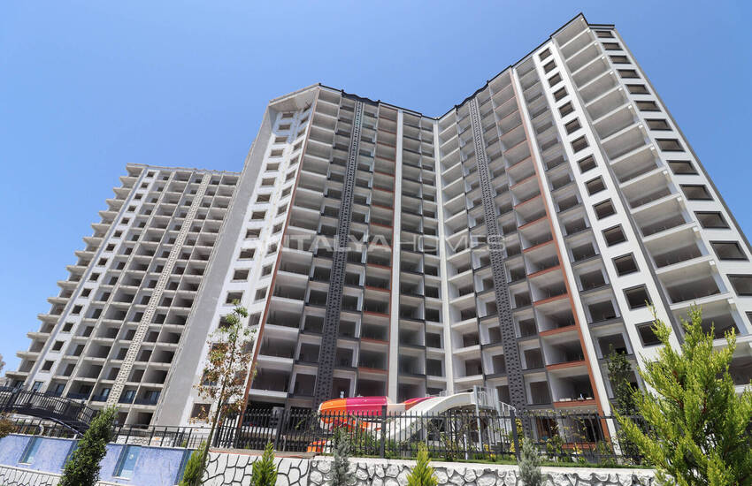 Brand New Flats Close to the Sea in Ayaş Mersin