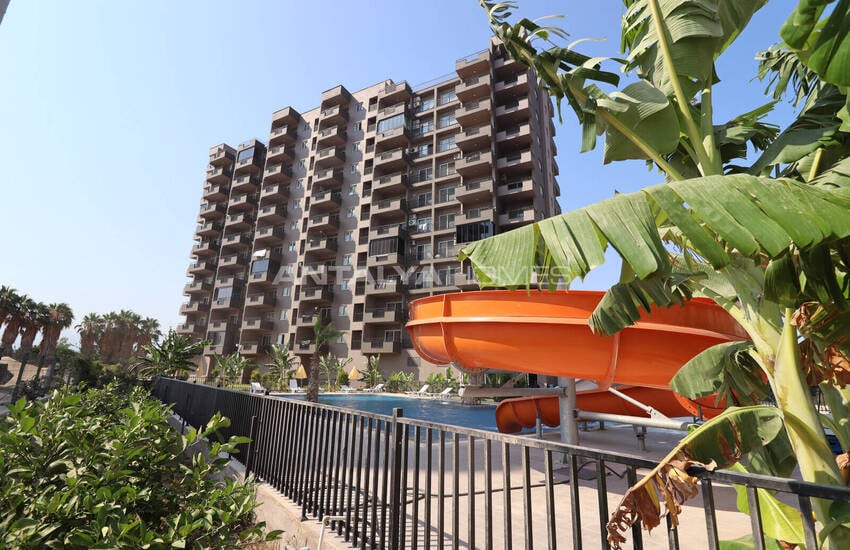 Flat in Pool Complex Close to Beach in Çeşmeli Mersin 1