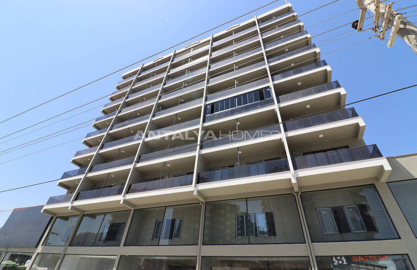 Sea View Flats Close to Amenities in Mezitli Mersin