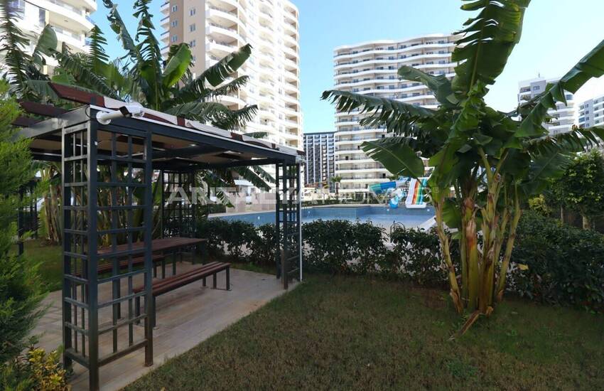 Gloednieuw 2-slaapkamerappartement Vlakbij De Zee In Mersin 8