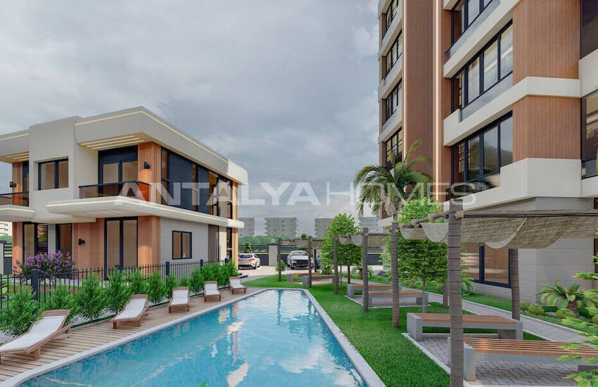 Mersin Yenişehir'de Deniz Manzaralı 4 Yatak Odalı Villalar 2