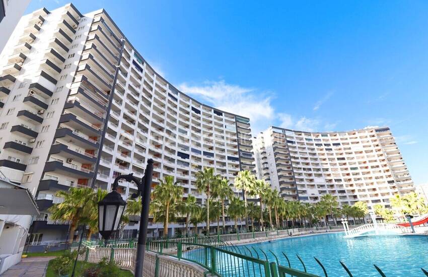 شقة فاخرة في مجمع فلامينغو 4 السكني في مرسين 1