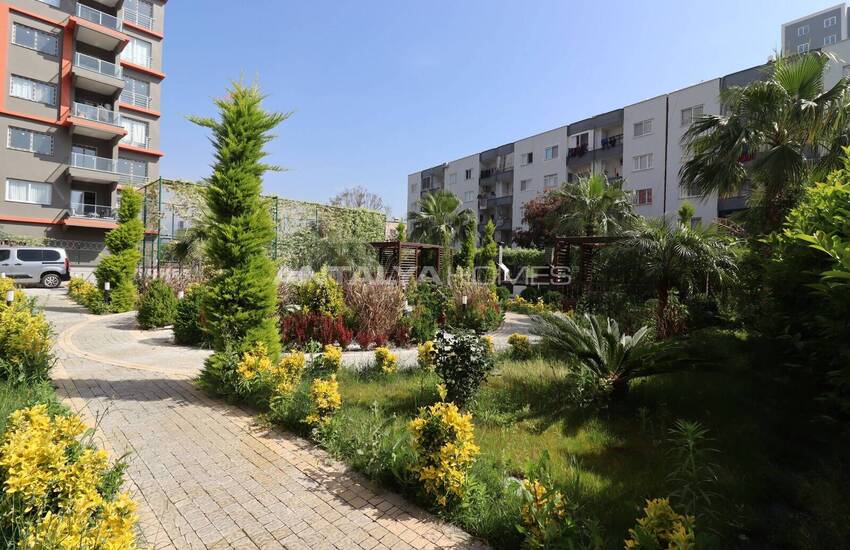 Appartements En Étage Intermédiaire À Vendre Près De La Mer À Mersin 2