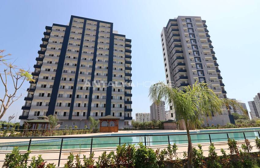 Lägenheter I Ett Projekt Med Basketplan Och Pool I Mersin 1