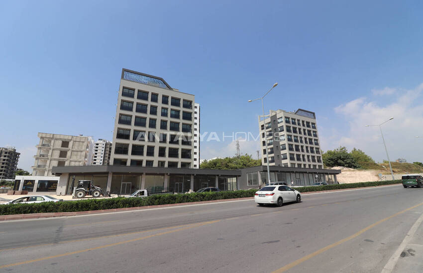 Modern Flats with Communal Garden in Mersin 3