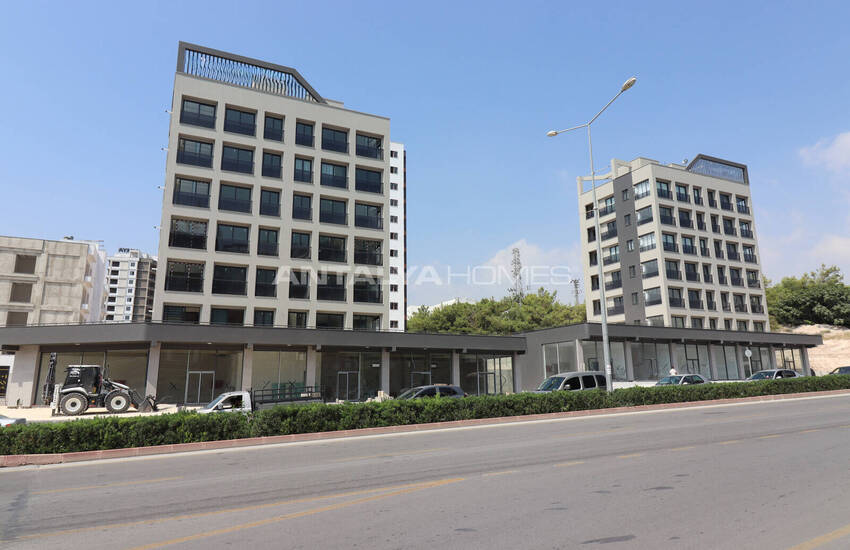Modern Flats with Communal Garden in Mersin 4