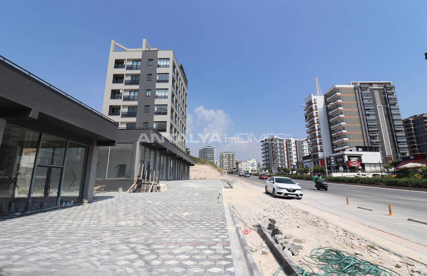 Modern Flats with Communal Garden in Mersin 8