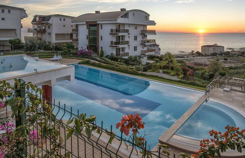 Spacious Apartments with Sea View in Alanya Antalya