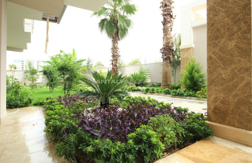 Property with Mountain View in Konyaaltı Antalya 4