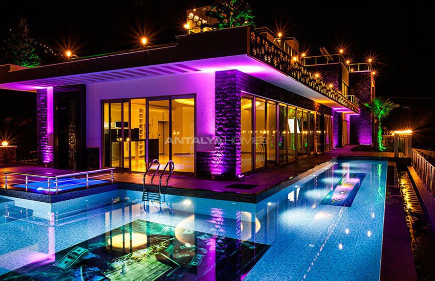 Deluxia Golden Palace Villa in Alanya 15