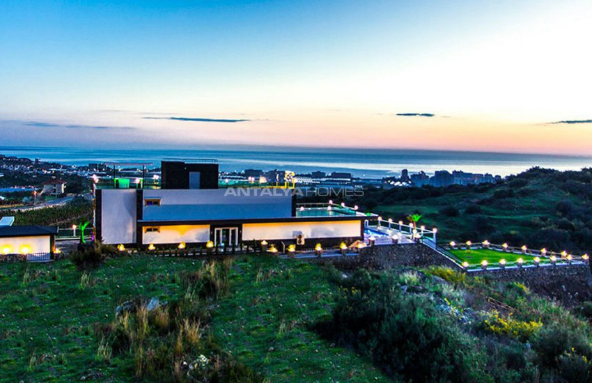 Deluxia Golden Palace Villa in Alanya 4