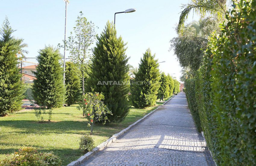 منازل واسعة مع مرافق غنية في أنطاليا 13