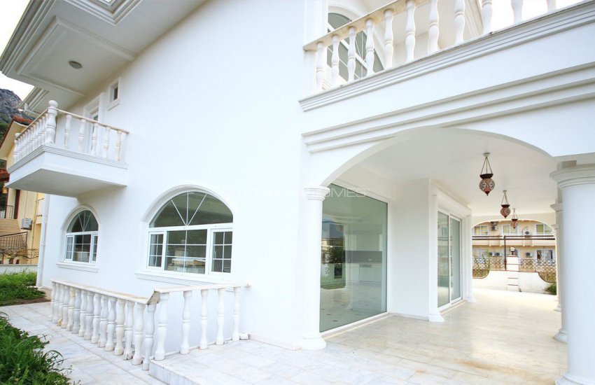 Luxury Kemer Villa for Sale in Antalya 2