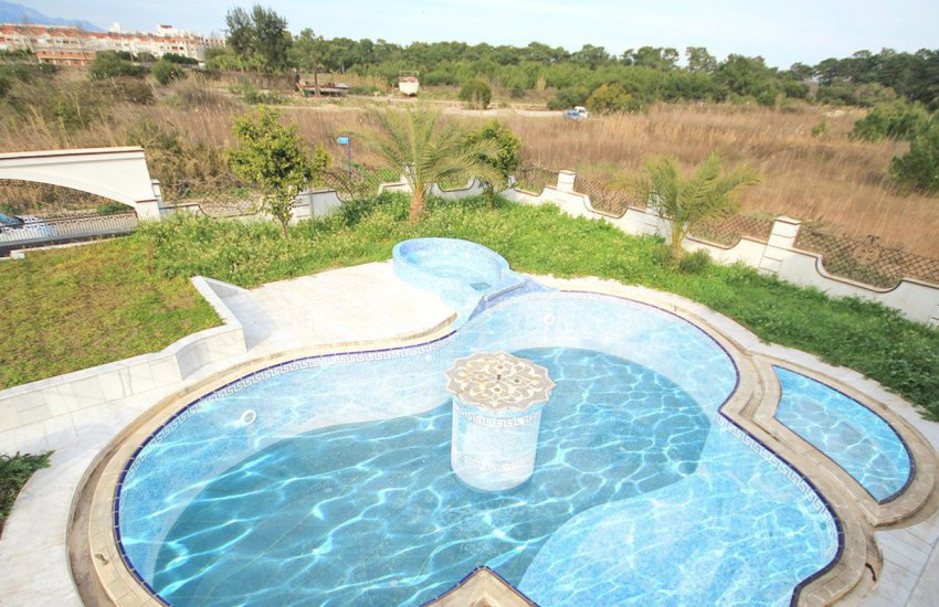 Luxury Kemer Villa for Sale in Antalya 5