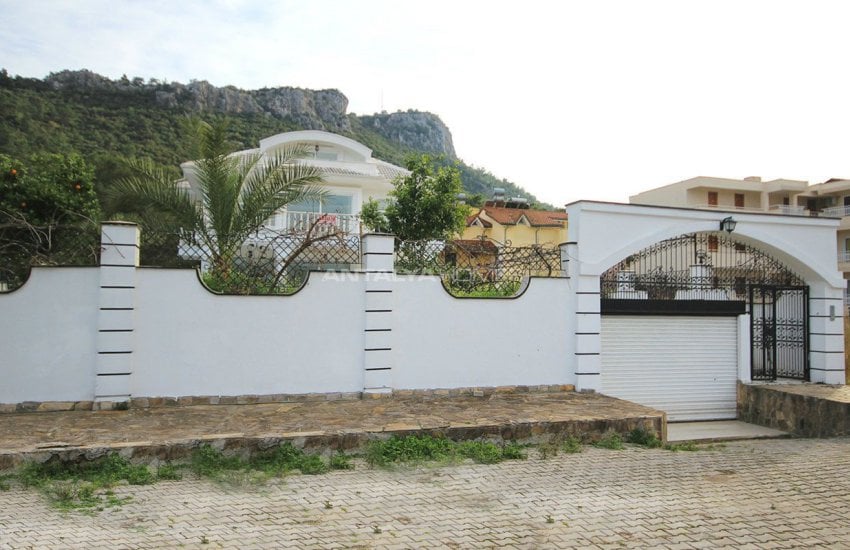 Luxury Kemer Villa for Sale in Antalya 9