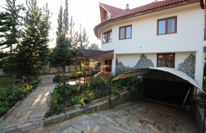 Duacı'da Doğayla İç İçe Özel Havuzlu Satılık Villa 7