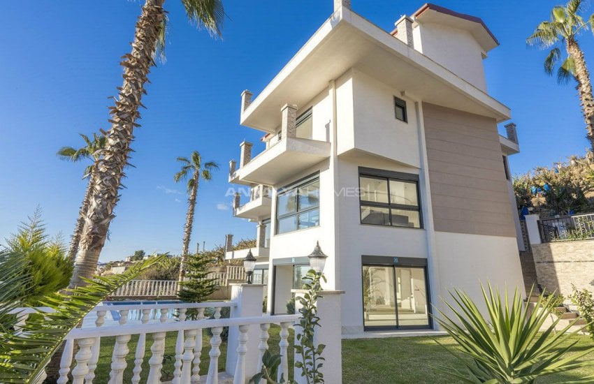 فلل بإطلالة بانورامية على البحر والطبيعة في كارجيجاك ألانيا 9