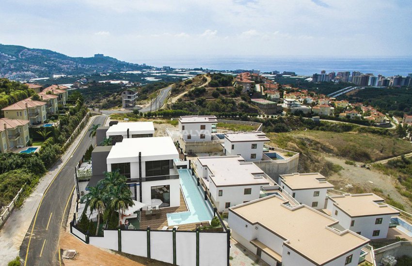 4+1 Alanya Villa Med Pool Omgiven Av Privat Trädgård 9