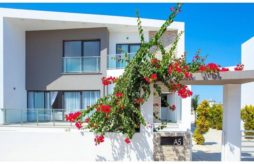 Detached Villa Close to Beach in North Cyprus Gazimagusa