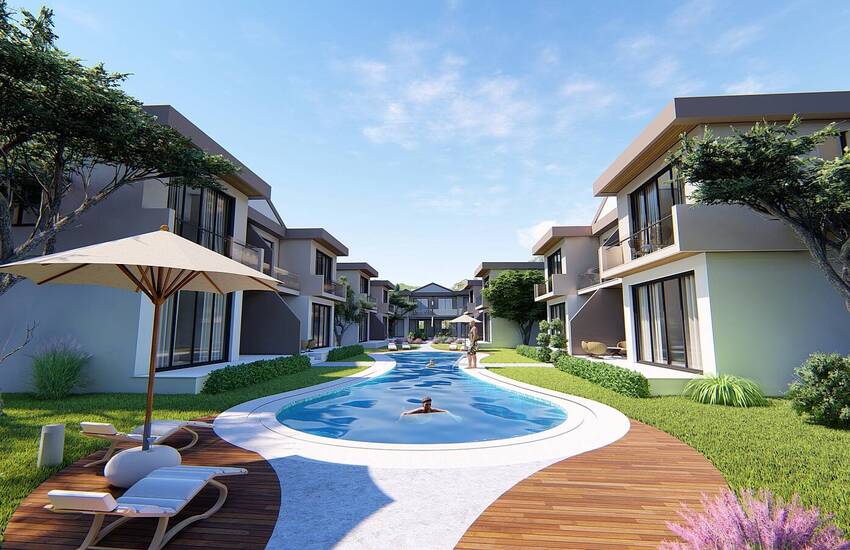 Luxury Semi Detached Villas with a Communal Pool in Girne