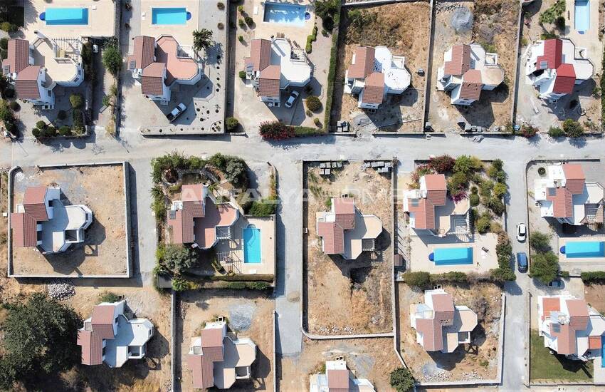 Kıbrıs Girne'de Doğa İle İç içe Satılık Müstakil Ev