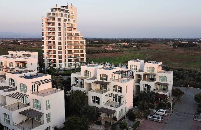 Lägenheter Med Havsutsikt I Komplex I Norra Cypern Guzelyurt