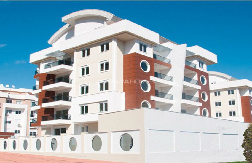 Functional Houses in the Desirable Location of Konyaalti 5
