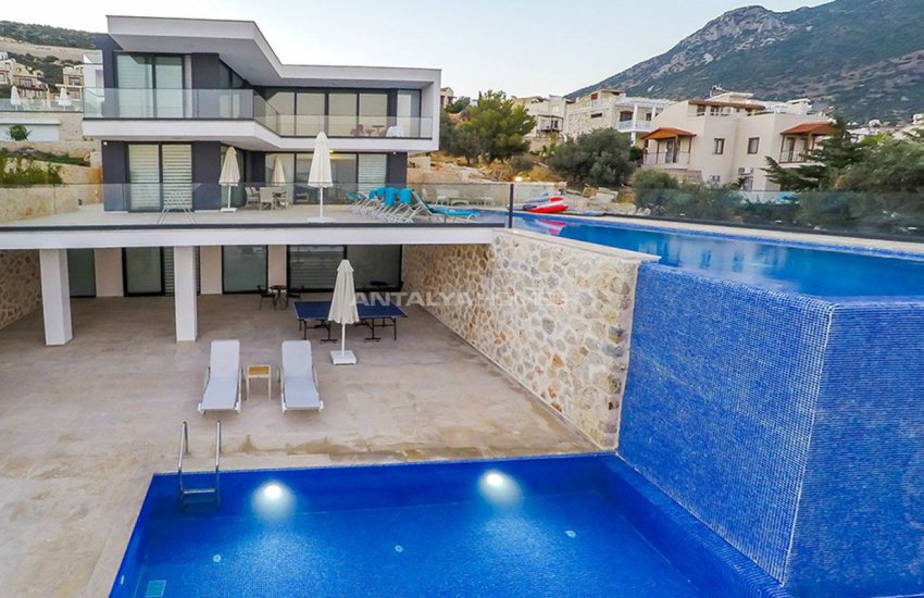 State of the Art Villa in Kalkan with Unobstructed Sea View 4