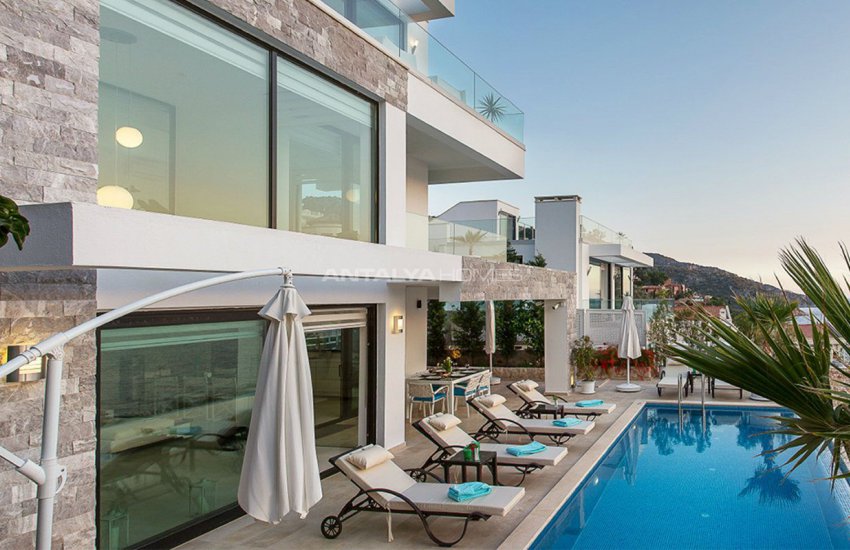 Furnished Kalkan Real Estate with Private Infinity Pool 8