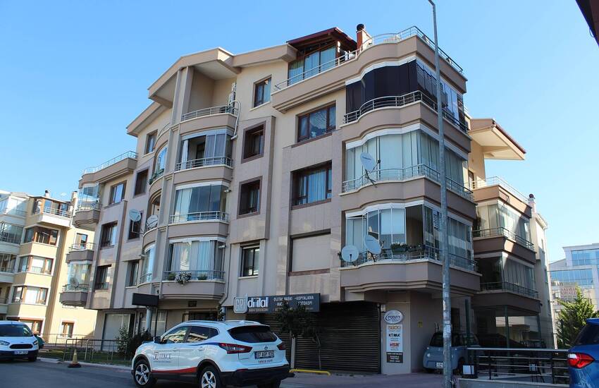 Centrally Located Duplex Apartment in Ankara Cankaya 1